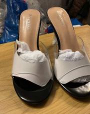 Talon noir et transparent pointure 40