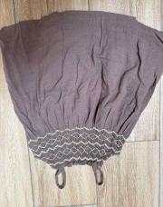 Robe brune broder 