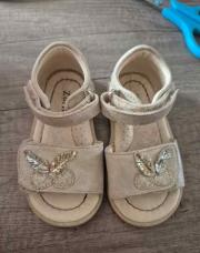 Sandalette doré p22