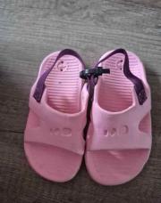 Chaussure de plage decathlon p21/22