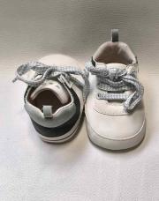 Chaussons baskets 6/12M  Tape à l'oeil 