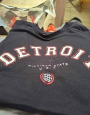 Tee shirt noir 13-14ans 