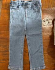 Jeans neuf obaibi 24 mois 