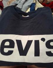 Pull levis 14ans 