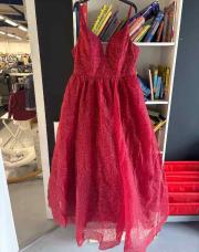 Robe de cérémonie bordeaux pailletée 