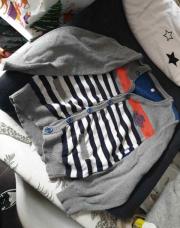 Gilet gris orange blanc bleu