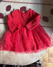 Robe rouge Kiabi à étoiles 6 mois 