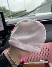 Bonnet rose clair 