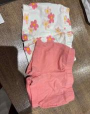 Lots 2 short orchestra taille 3mois