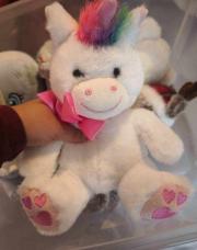 Peluche licorne 