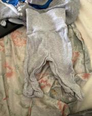 Pantalon avec pied, un mois Kiabi