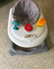 Trotteur bébé confort 