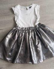 Robe Floriane taille 6 ans 