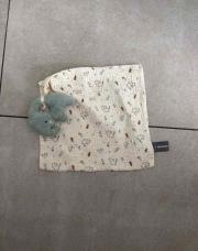 Doudou éléphant 