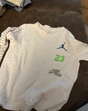 T shirt Jordan 3 ans