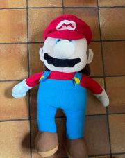 grand peluche mario 