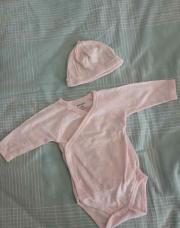 Bodies croisés + bonnet taille 3mois 