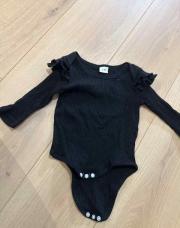 Body 6/9 m bébé fille 