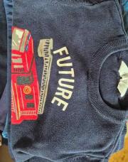 Pull H&M pompier 4A
