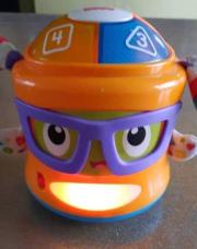 Robot Fisher Price musical piles comprises 
