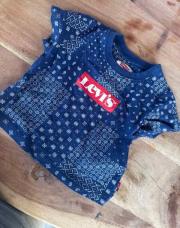 T shirt levis logo bandana 