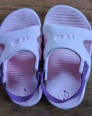 Sandalettes plastique decathlon rose 19/20