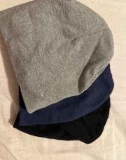 Lot 3 bonnets fins 