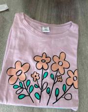 T shirt mauve fleurs 6-7 y 