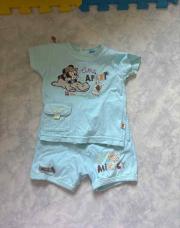 Ensemble teeshirt et short 6 mois 