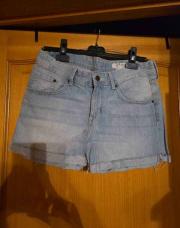Short en jeans t'aille 36 ( petite t'aille ) 