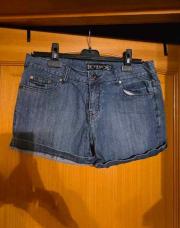 Short en jeans t'aille 42 ( petite t'aille ) 