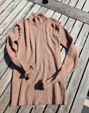Pull brun avec volants manches  neuf  taille 16 ans 