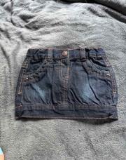 Jupe en jeans T 6 mois 
