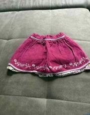 Jupe fuschia à fleur T 18/23