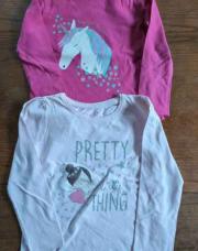 Lot de 2 t-shirts 3/4 ans, manches longues Primark, 1 fushia licorne, 1 rose 