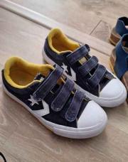Converses bleu et jaune p30