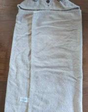 Sortie de bain beige à capuche 