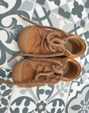 Chaussures en cuire brunes 