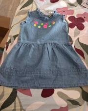 Robe en jeans avec fleur au col 24 mois 