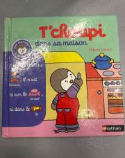 T choupi dans sa maison 