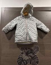 Veste Ikks taille 2 ans argentée avec capuche et molletonnée à l’intérieur 