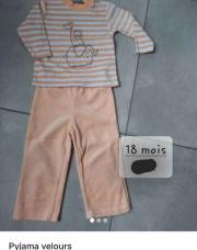 Pyjama velours 2 pièces 18 mois