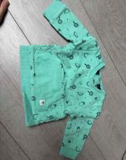 Pull vert avec ananas 