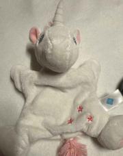 Marionnettes licorne blanche 
