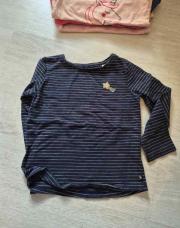 Pull ligne bleu etoile