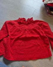 Pull rouge col