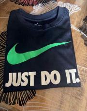 Tee-shirts Nike 