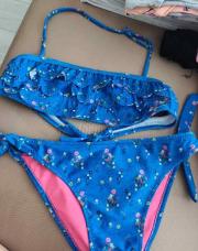 Bikini bleu foncé 