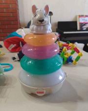Pyramide FisherPrice Lucas le Lama - Lumières et Sons