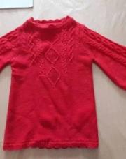 Robe rouge tricoté